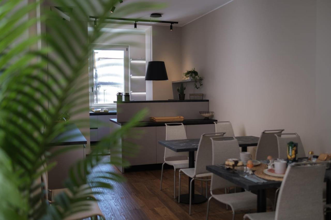Palazzo Danisi Rooms&Suites Bari Bagian luar foto