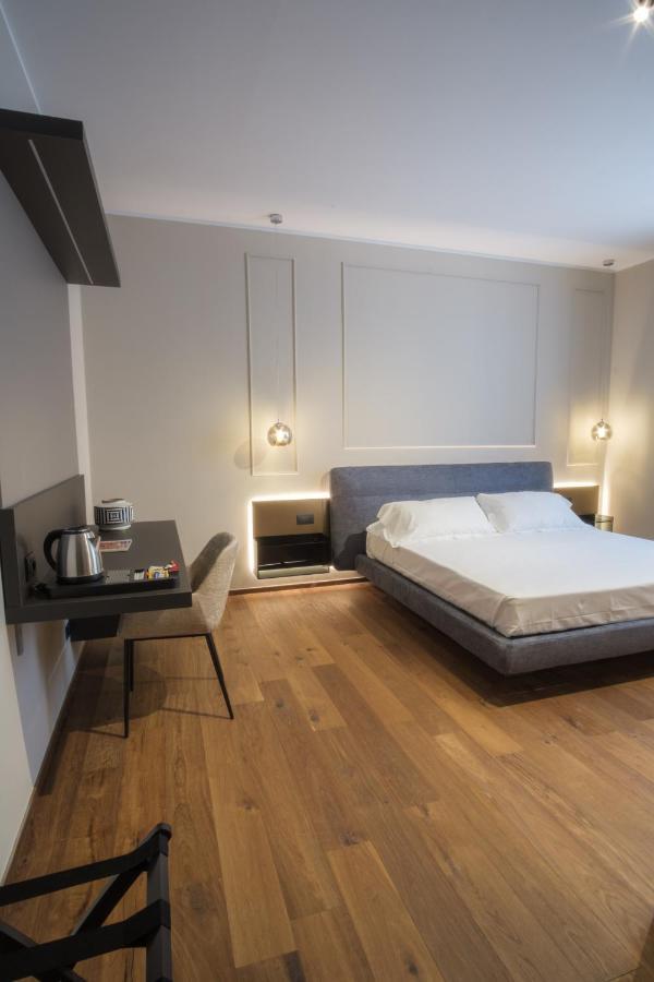 Palazzo Danisi Rooms&Suites Bari Bagian luar foto
