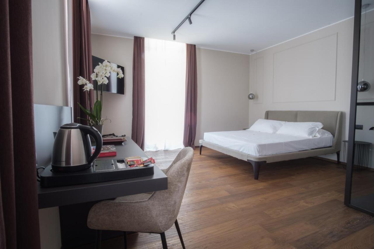 Palazzo Danisi Rooms&Suites Bari Bagian luar foto