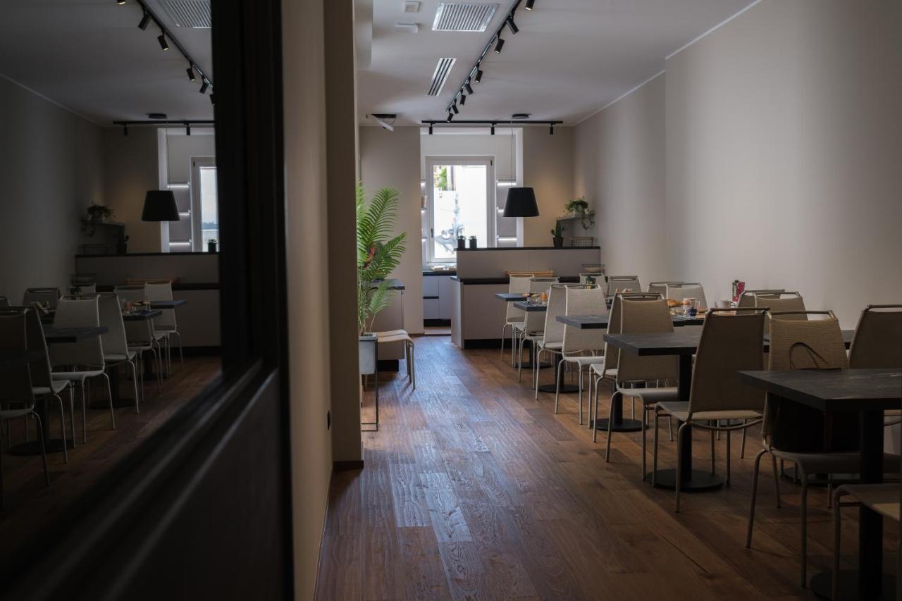 Palazzo Danisi Rooms&Suites Bari Bagian luar foto